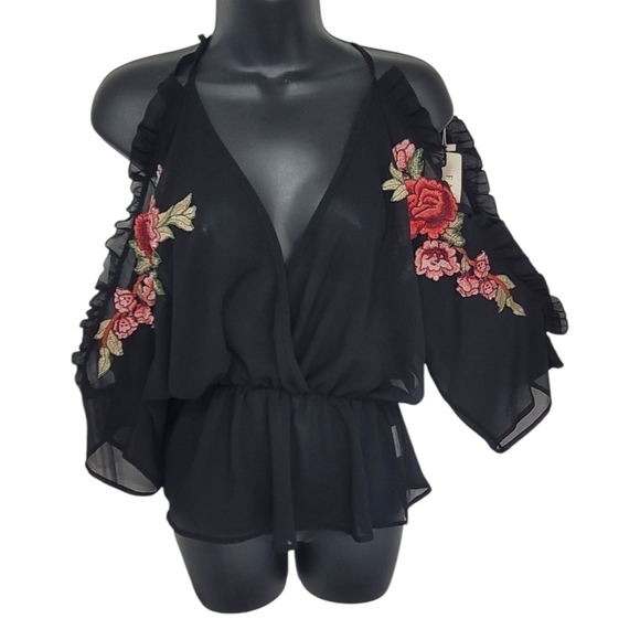 Fashion WildCat Embroidered Floral Cold Shoulder Halter Neck Peplum Top Small - Picture 1 of 8